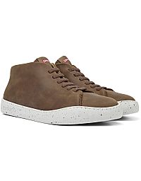 CAMPER