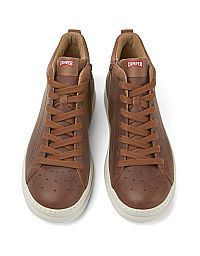 CAMPER