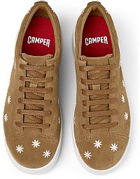CAMPER